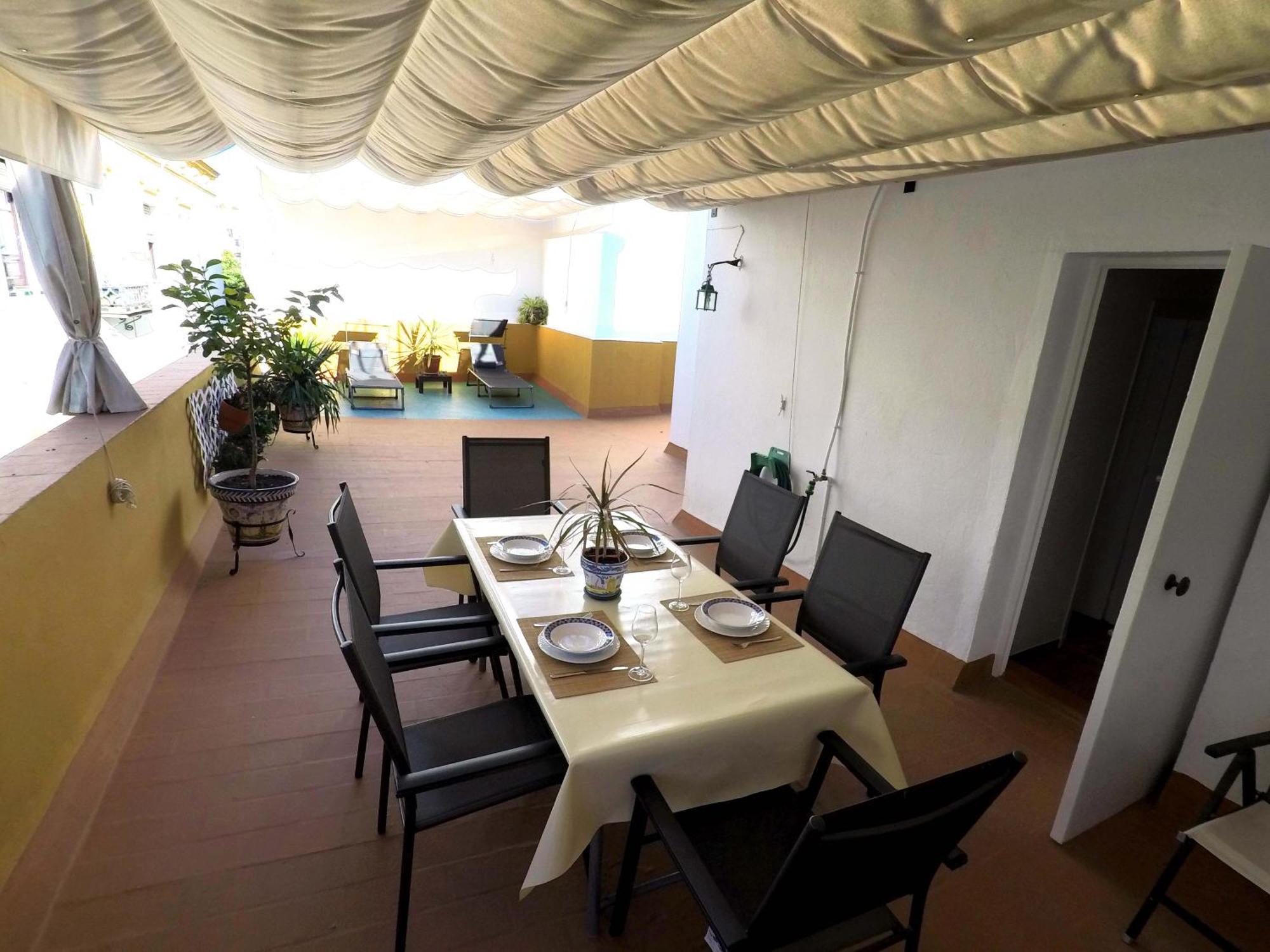 Duplex Acogedor Con Gran Terraza En Pleno Centro De Sevilla! Bagian luar foto